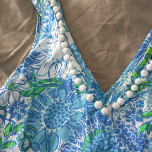 EUC Lilly Pulitzer sleeveless dress or cover-up - Picture 2 of 3
